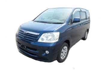 Toyota Noah Mini Van